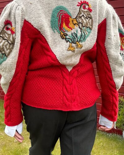Woolen hand-knitted cottage cardigan with a cock embroidery