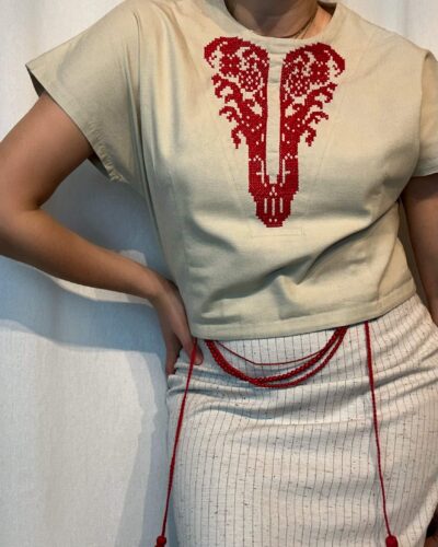 Crop summer tank/blouse with a hand embroidery