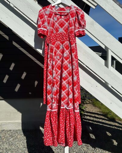 Maxi cottagecore red dress