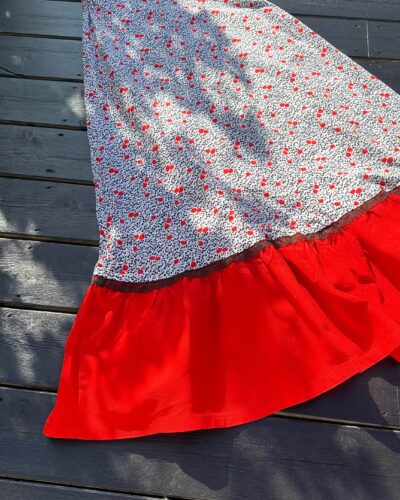 Picnic maxi skirt with small cherries