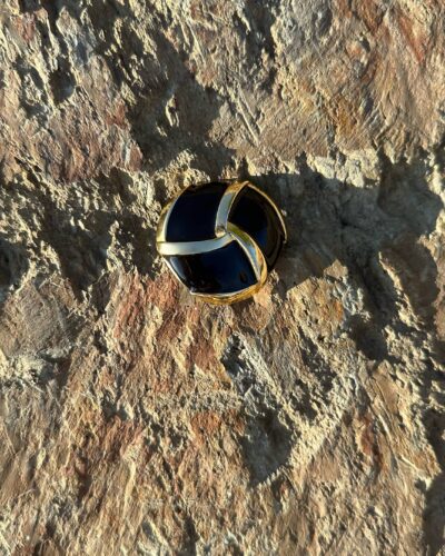 Rare golden yellow scarf clip