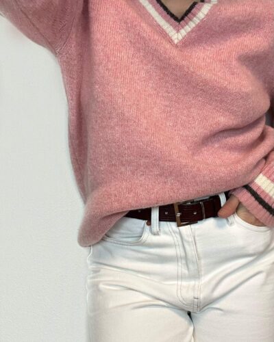 Powder pink v-neck woolen boyfriend sweater