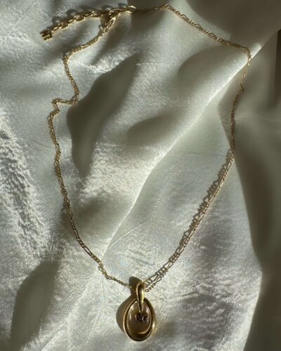 Nina Ricci gold-tone necklace logo pendant
