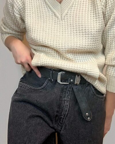 Boyfriend v-neck structured sweater