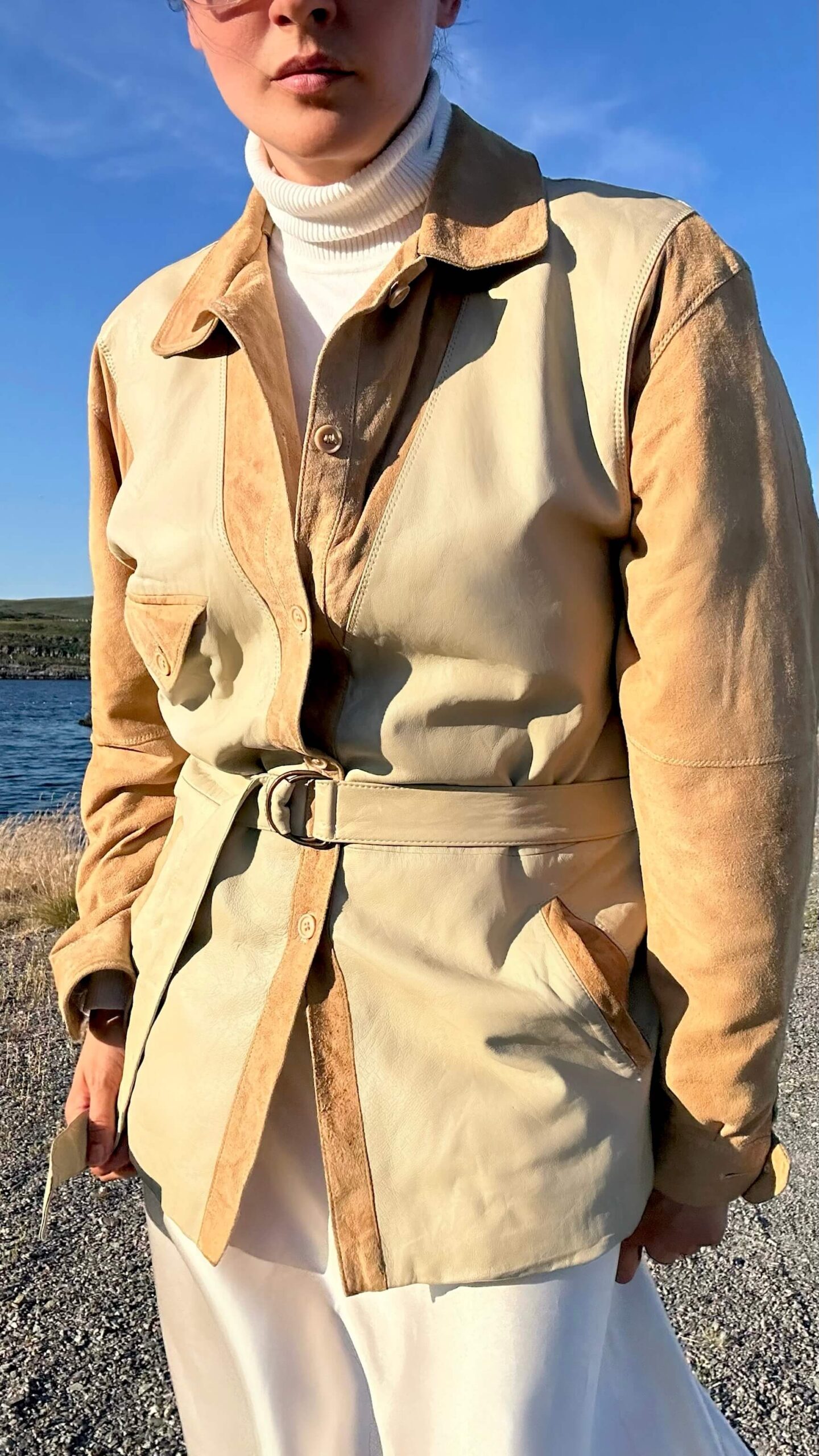 Rare sand beige leather jacket - Image 2