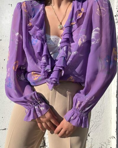 Boho lilac blouse with ruffle details