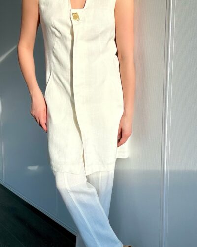 Quiet luxury beige set of a long vest with trousers