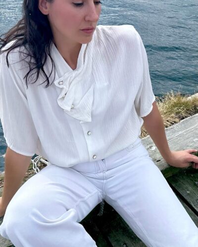 Ivory crushed blouse with a layered collar