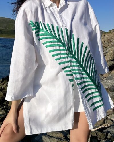 Statement white cotton blouse with a big leaf embroidery