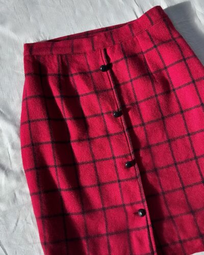 Berry red check woolen skirt