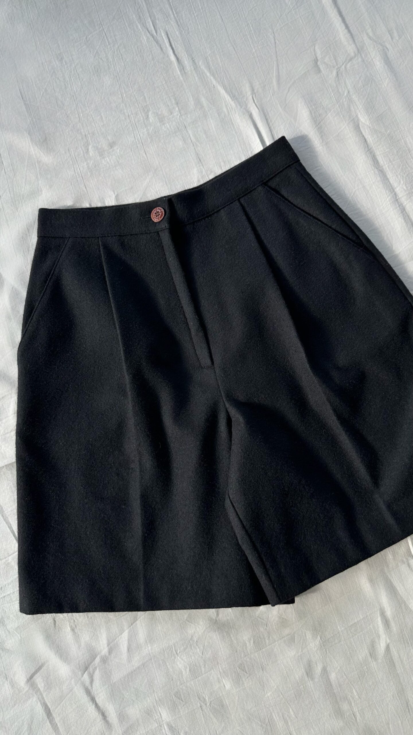 Woolen Italian classic shorts