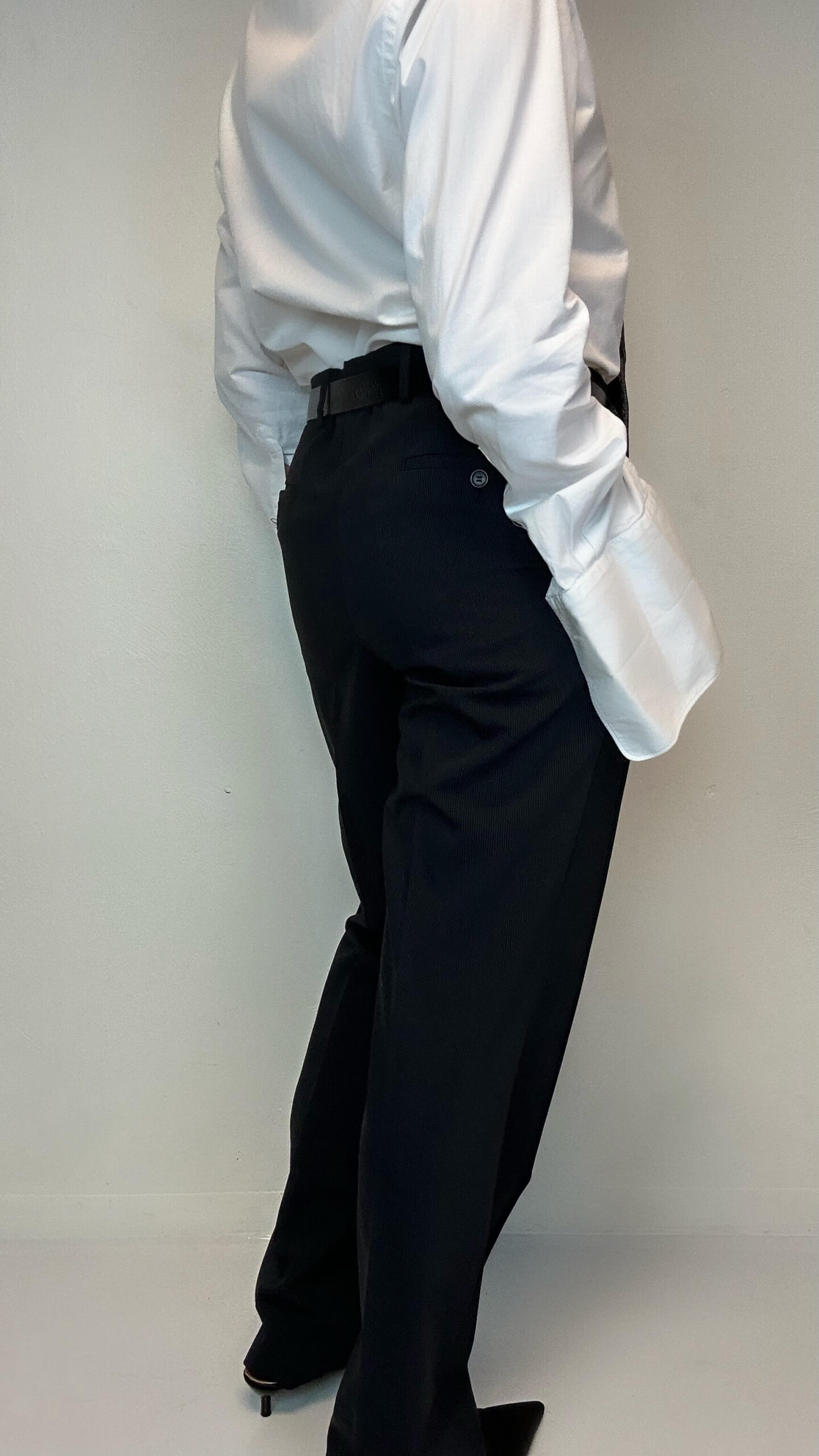 Parisian PIERRE CARDIN masculine business suit - Image 11