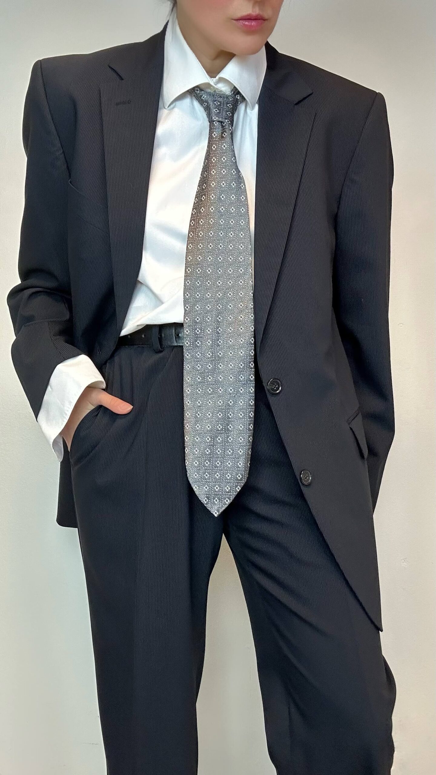 Parisian PIERRE CARDIN masculine business suit - Image 4