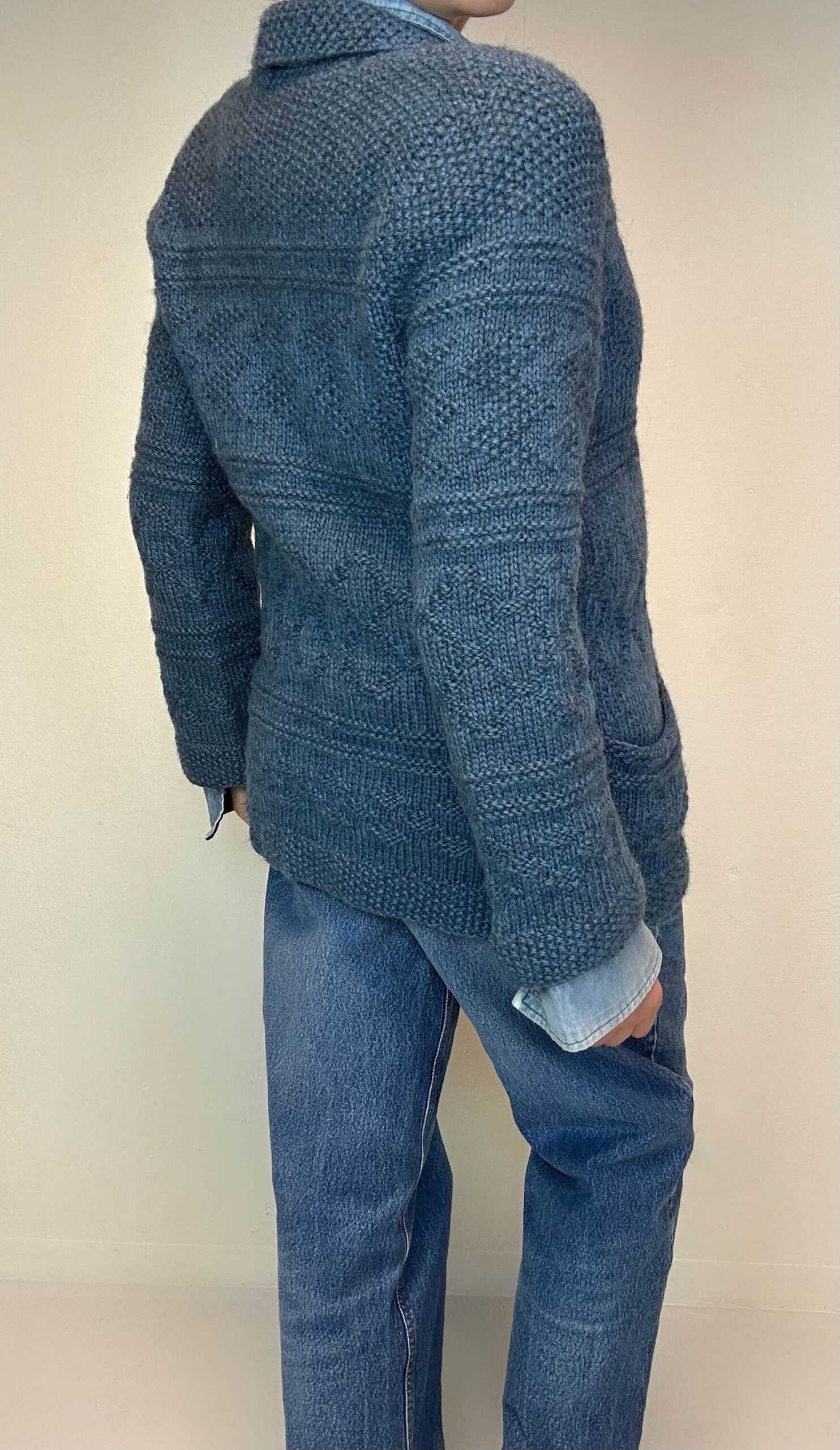 Hand-knitted marine blue woolen cardigan - Image 2