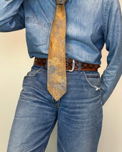 Silk Italian tie in earth tones