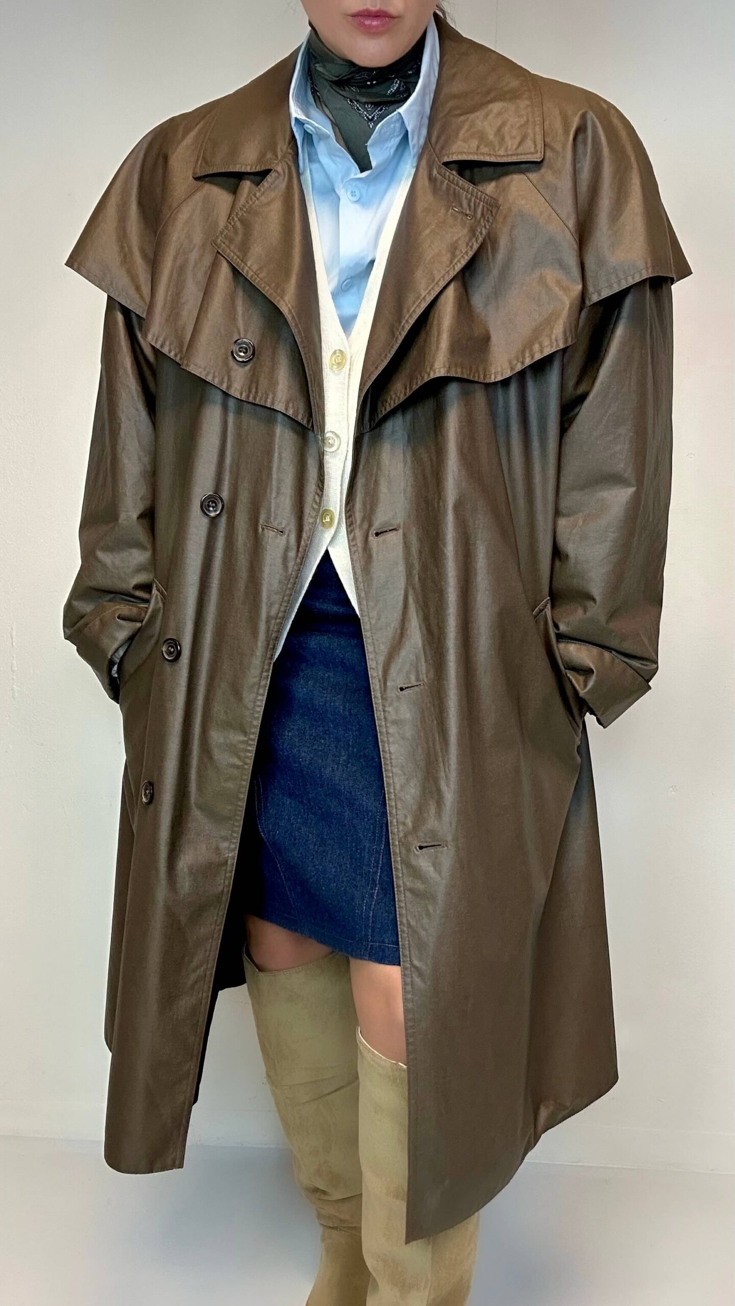 Raincoat. Cotswolds Fall. Carrick cedar brown cape coat