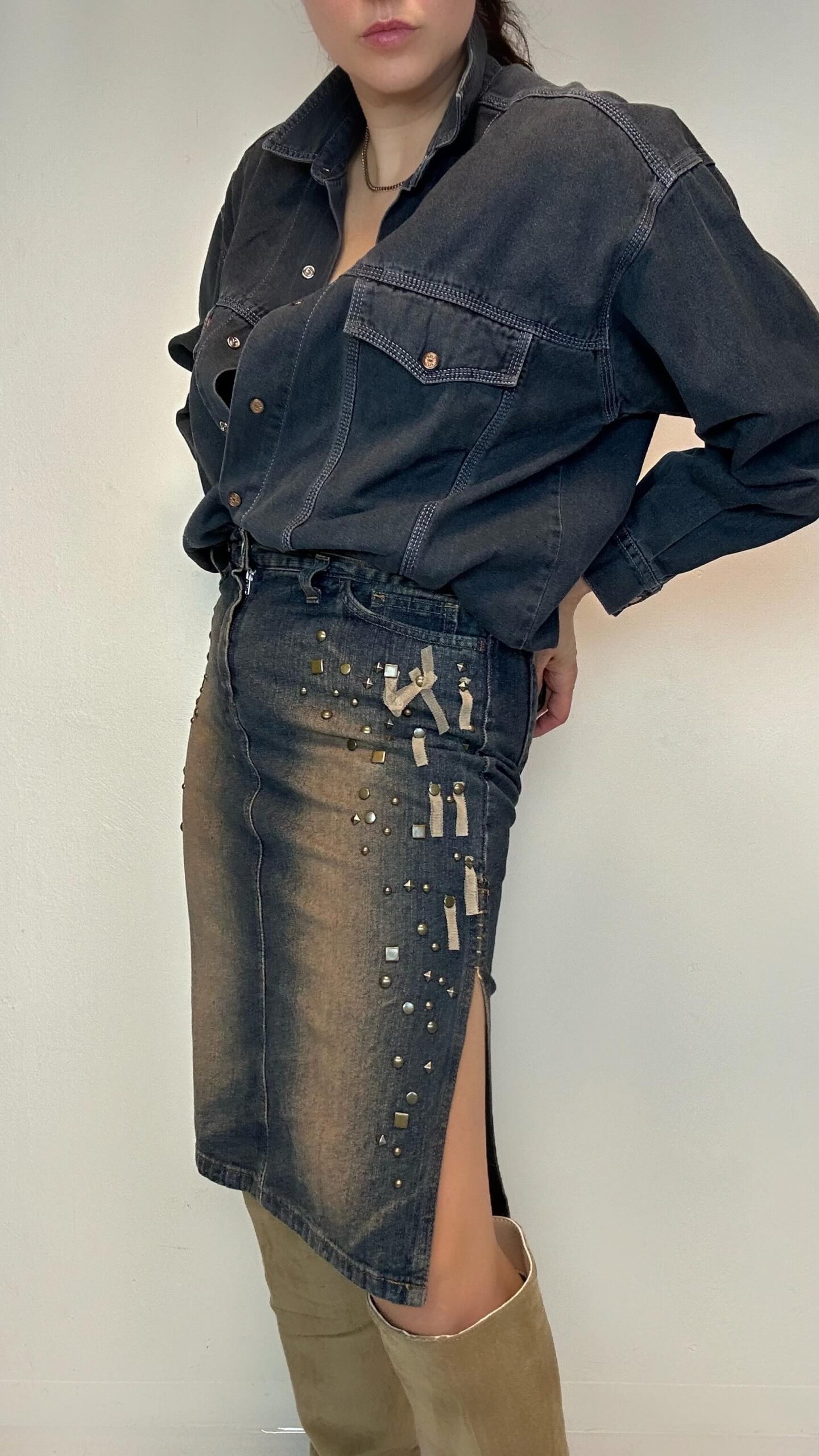 Distressed washed denim Y2k skirt