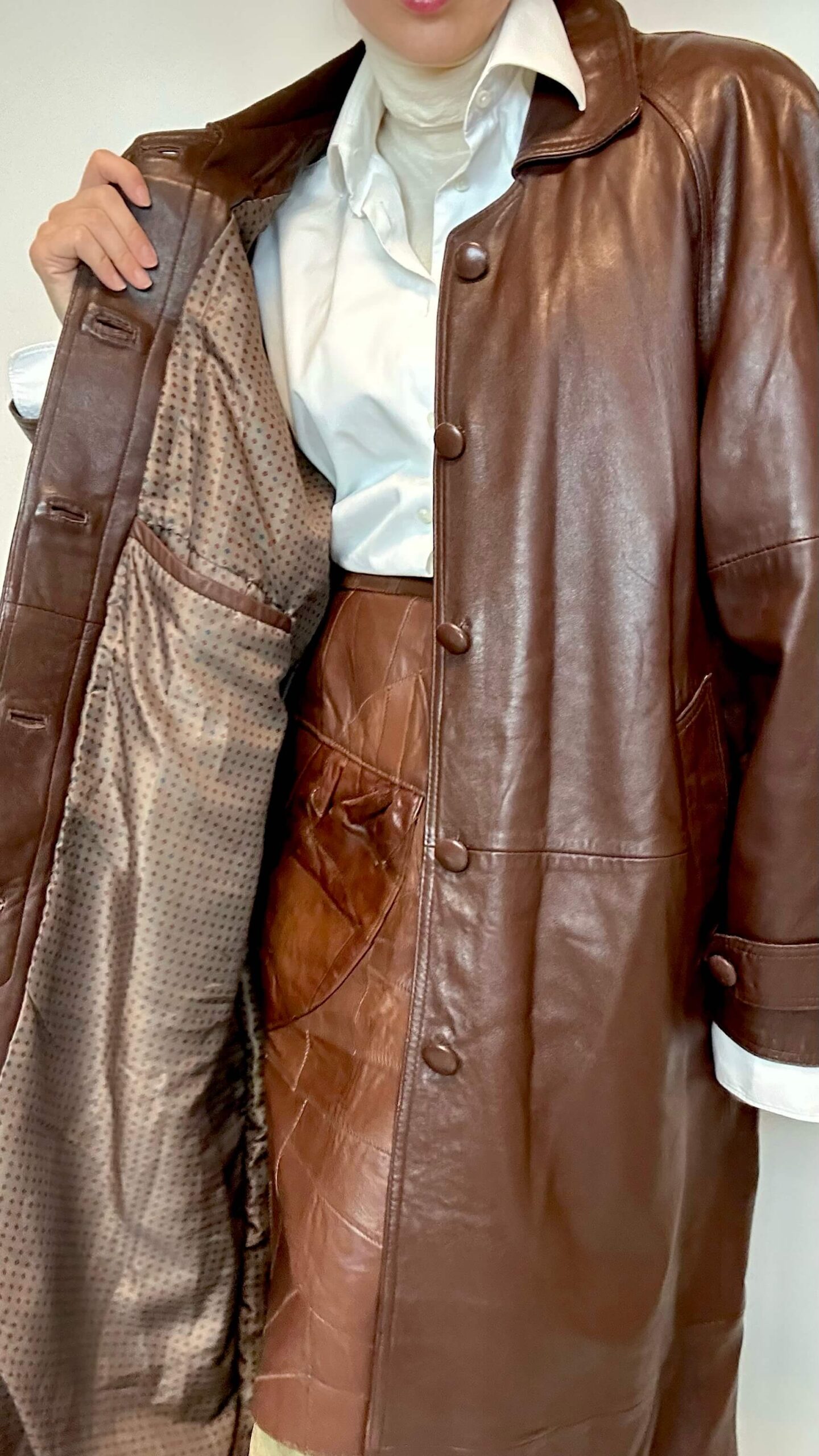 Chocolate brown classic leather coat - Image 2