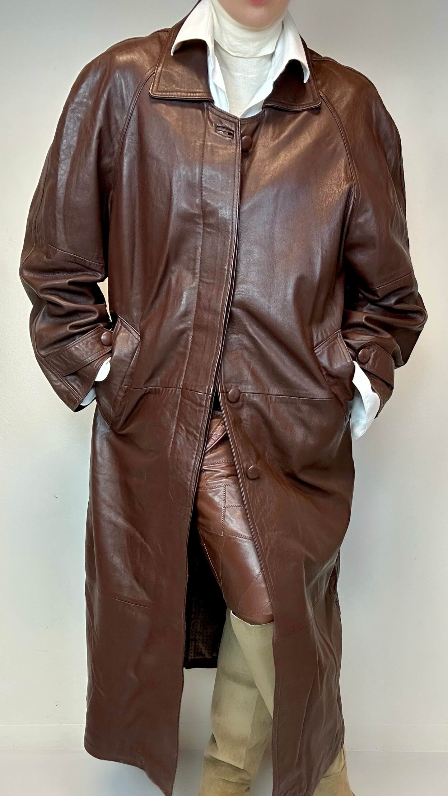 Chocolate brown classic leather coat - Image 4