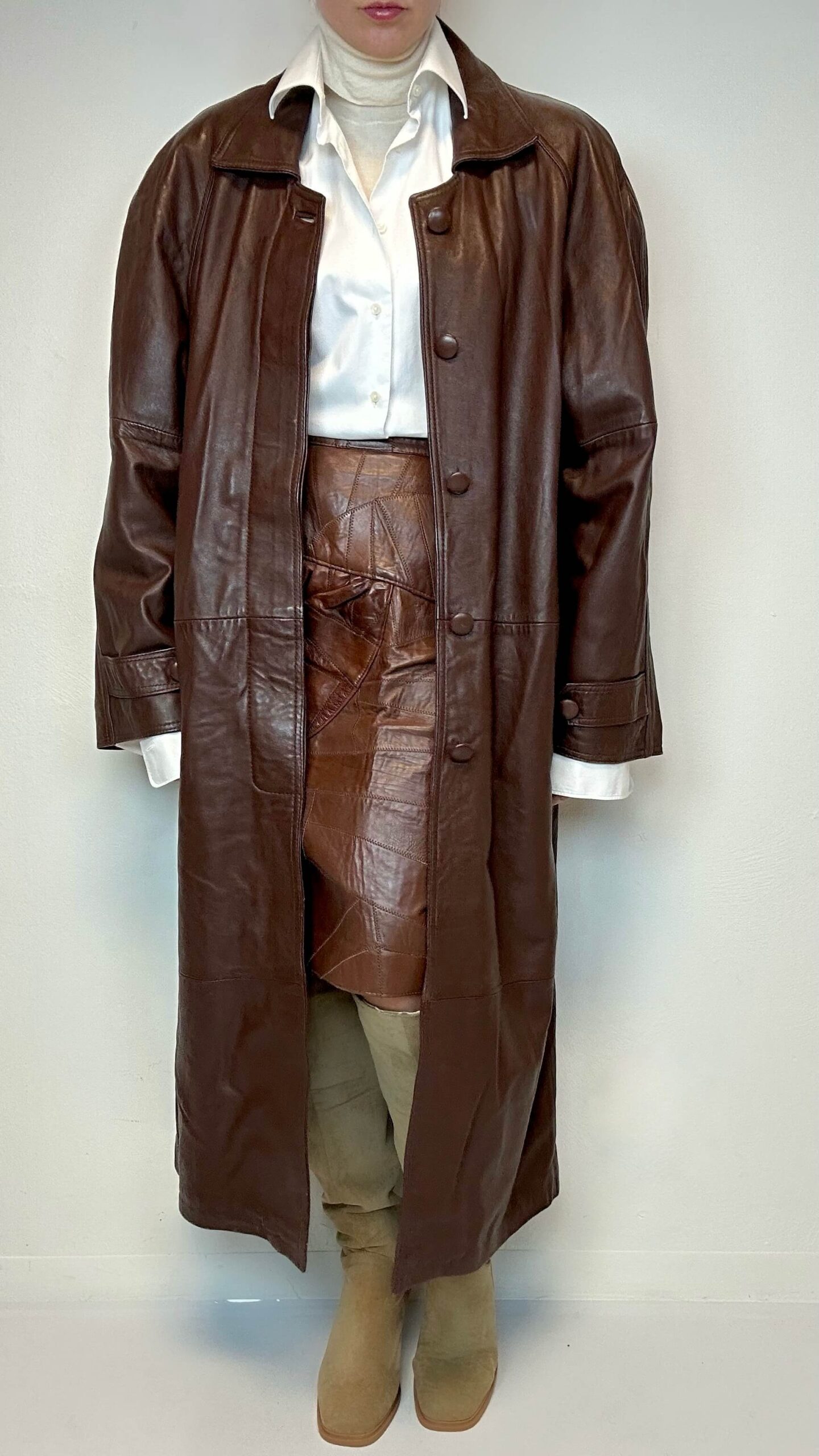 Chocolate brown classic leather coat - Image 7