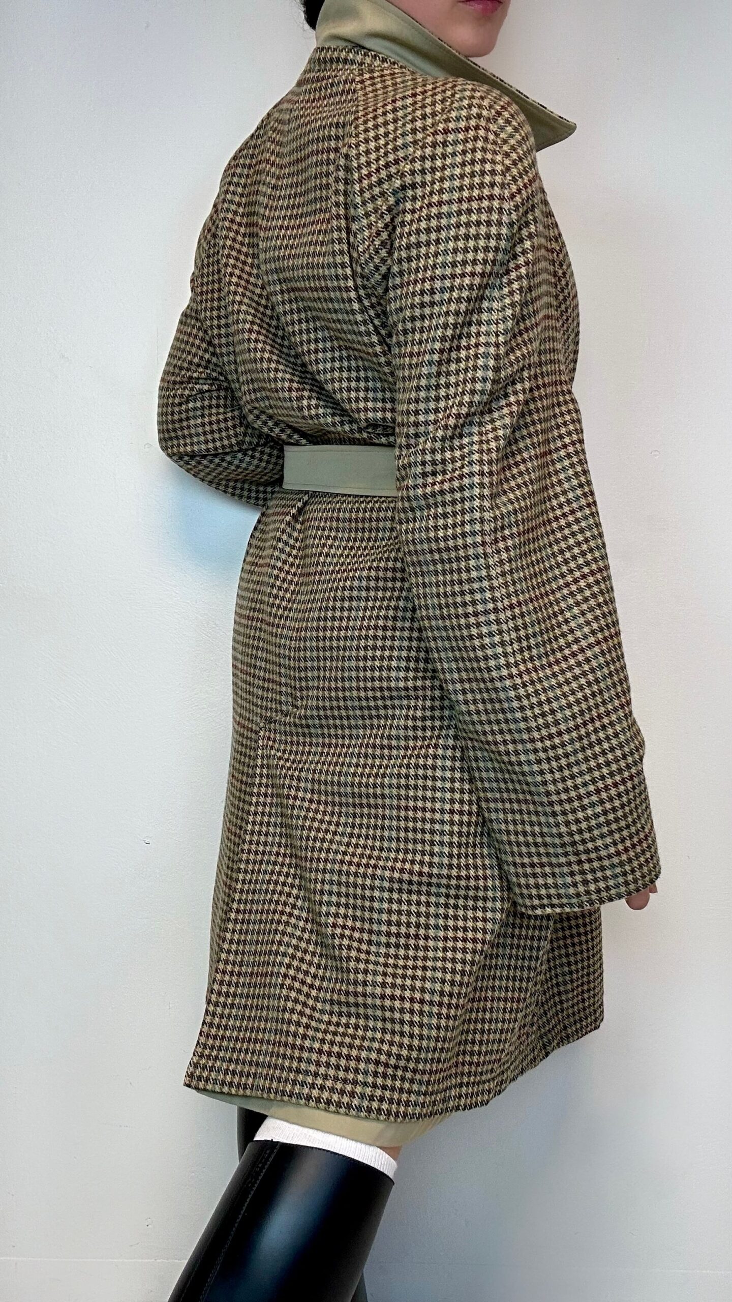 Rare woolen double-sided houndstooth trench-coat - Image 3