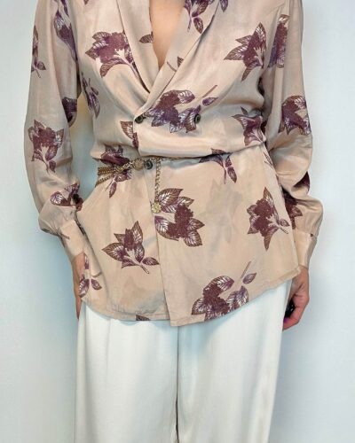 Caramel beige long double-breasted blouse with a flower print