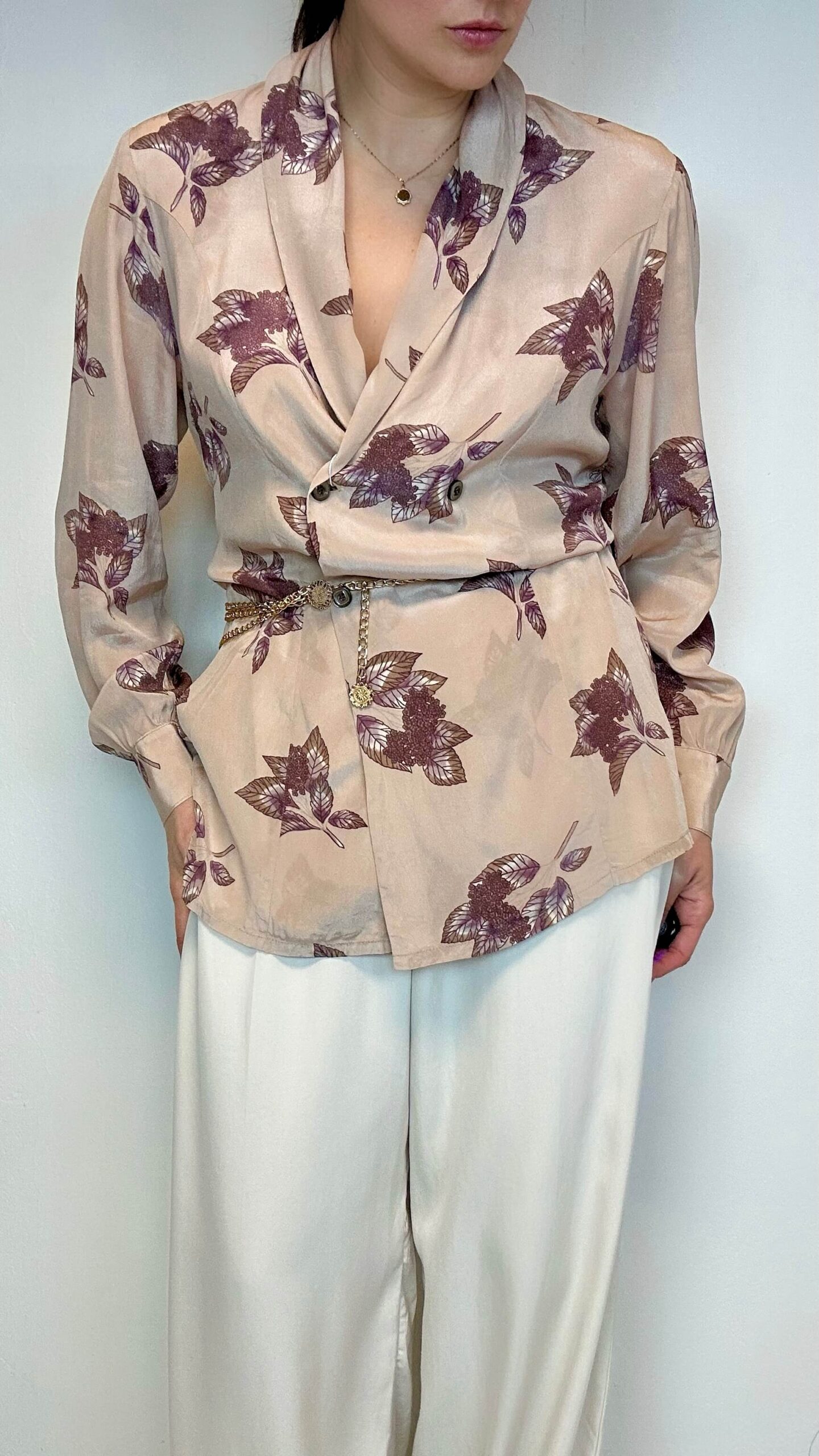 Caramel beige long double-breasted blouse with a flower print