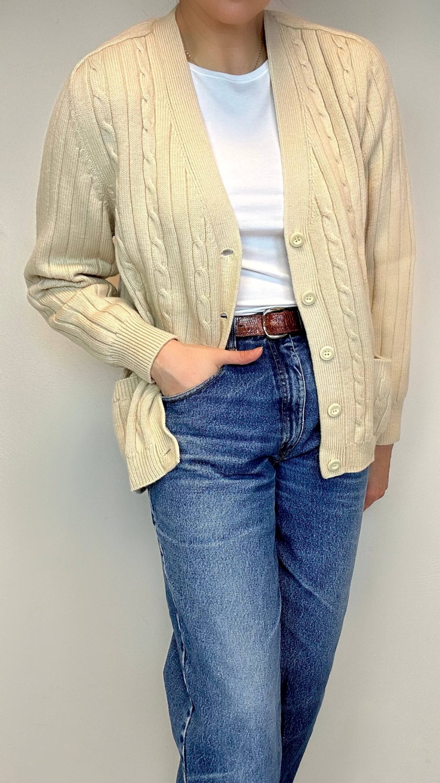 Gnocchi beige woolen cardigan
