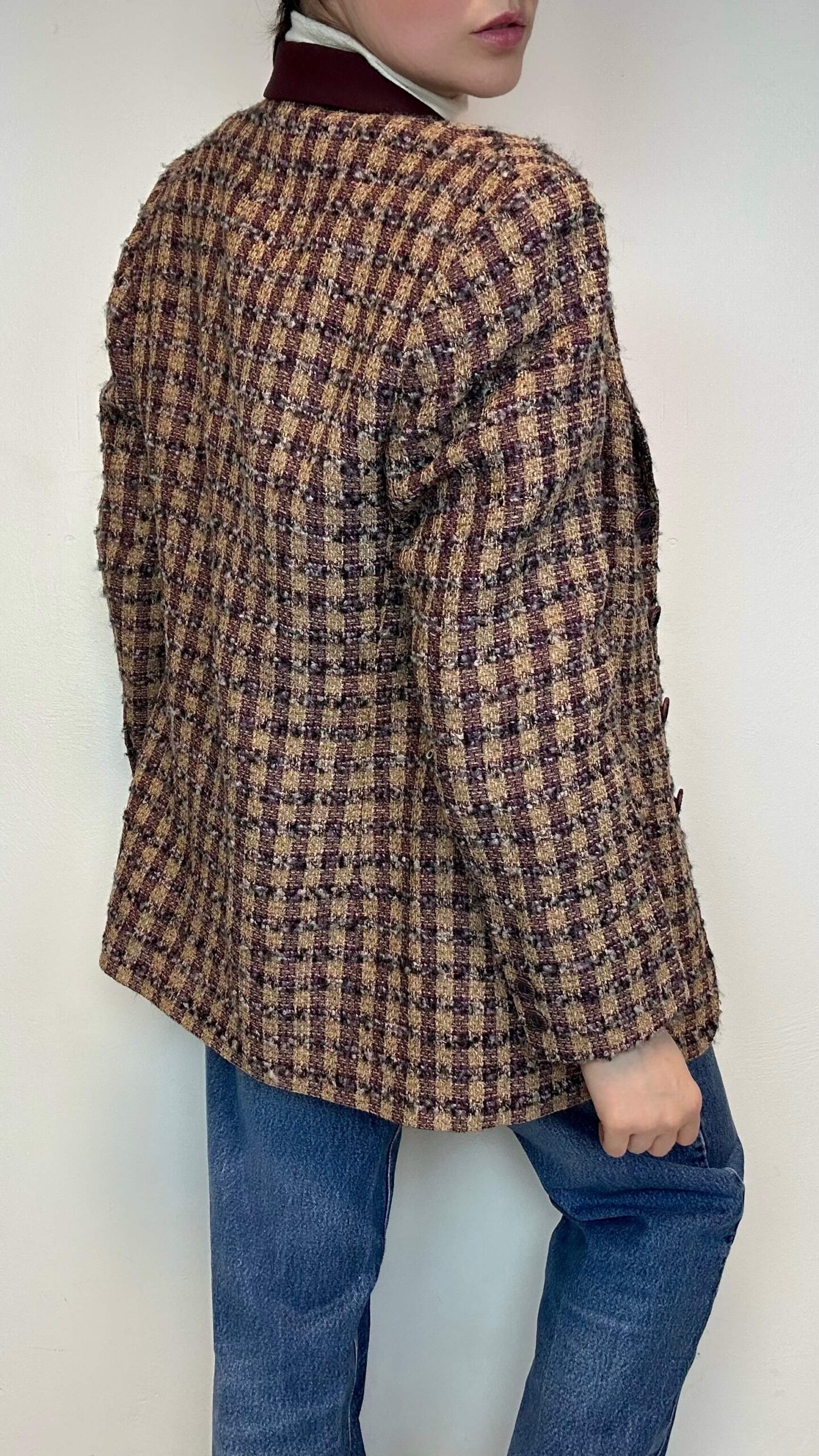 Burgundy tweed woolen jacket - Image 4