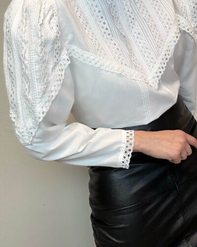 Statement white cottage blouse with a heavy embroidery
