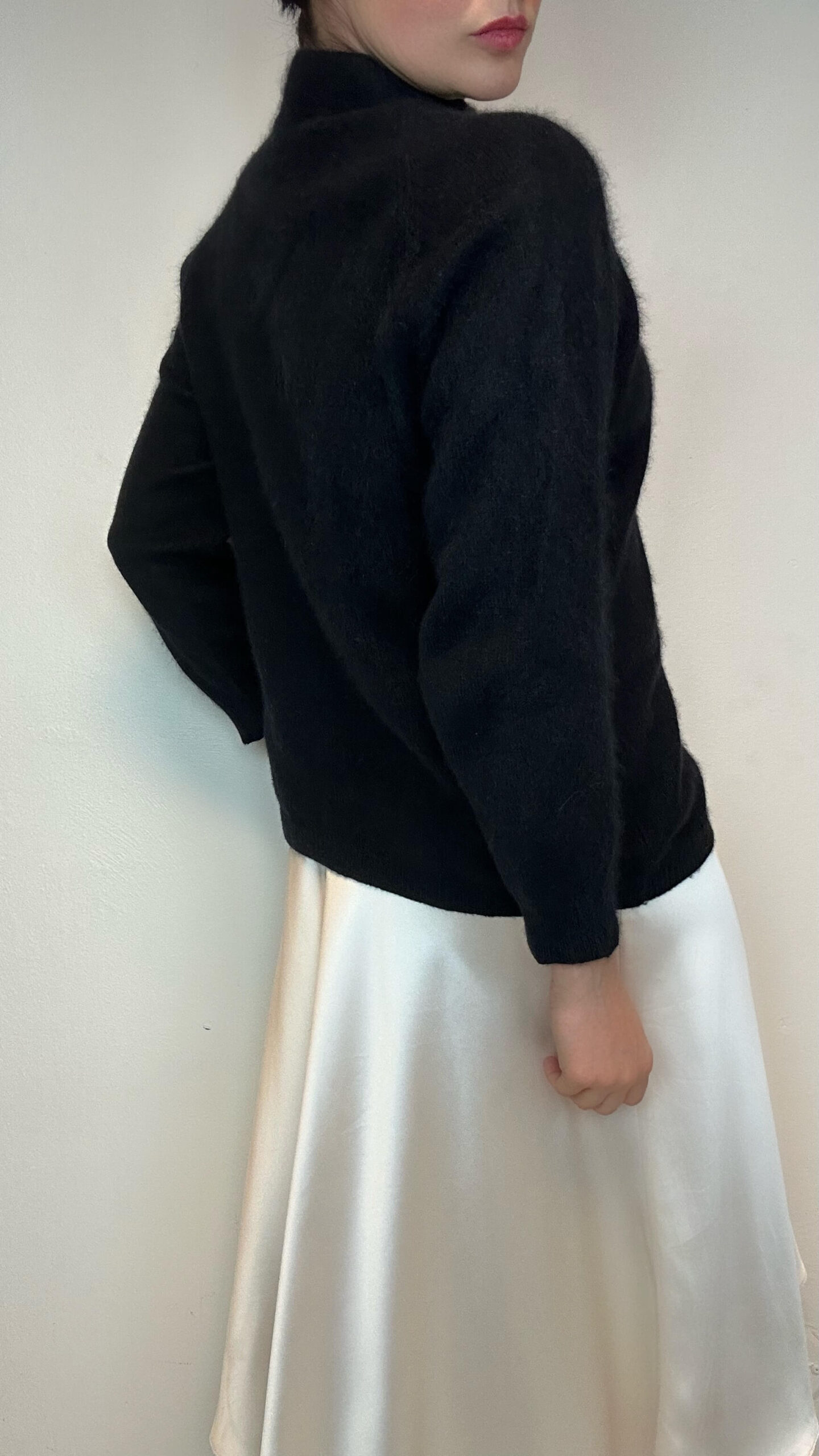 Angora woolen black sweater - Image 4