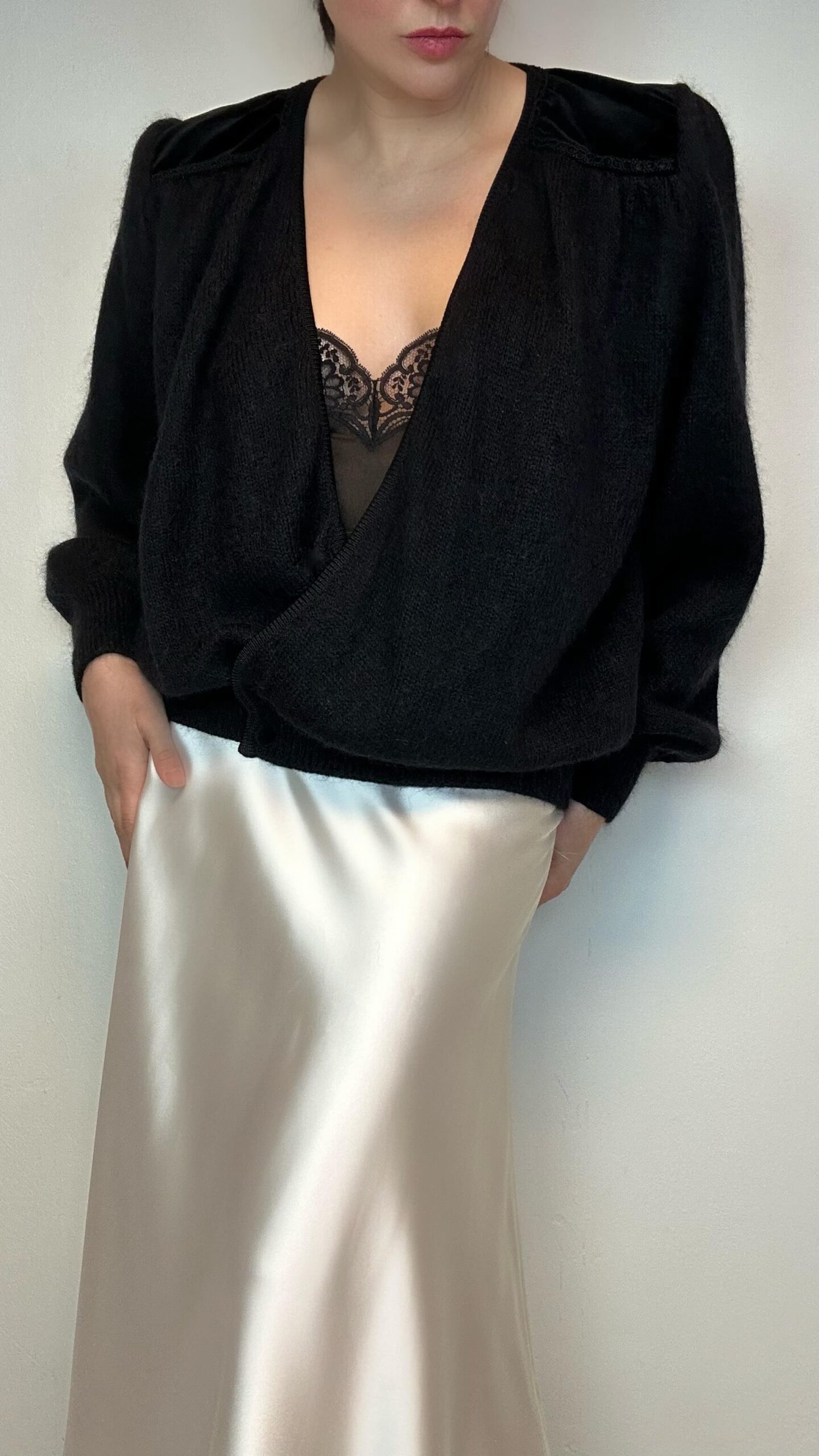 Italian mohair wrap cardigan with puff sleeves - Image 3