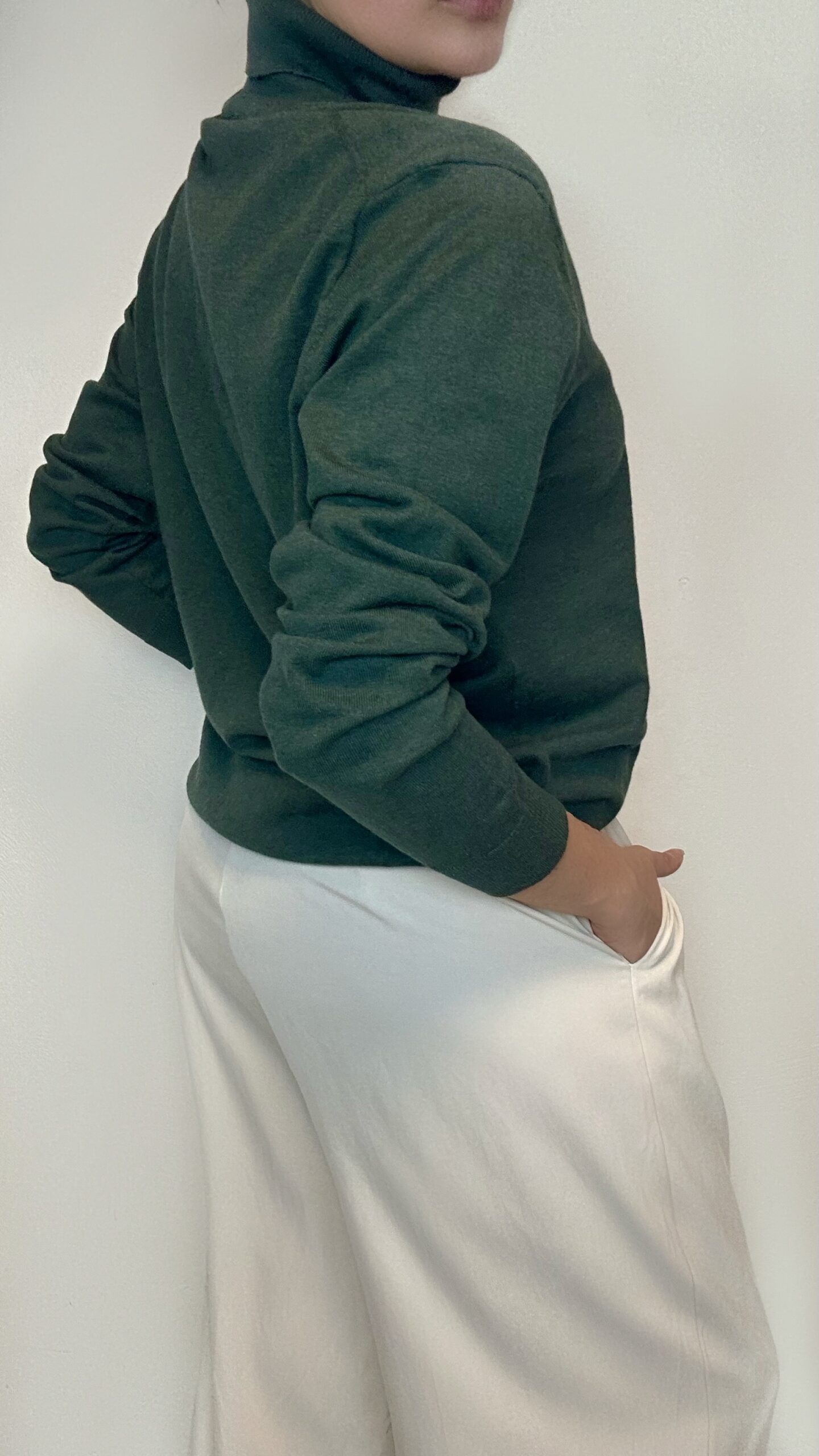 Moss green unisex turtleneck sweater - Image 2