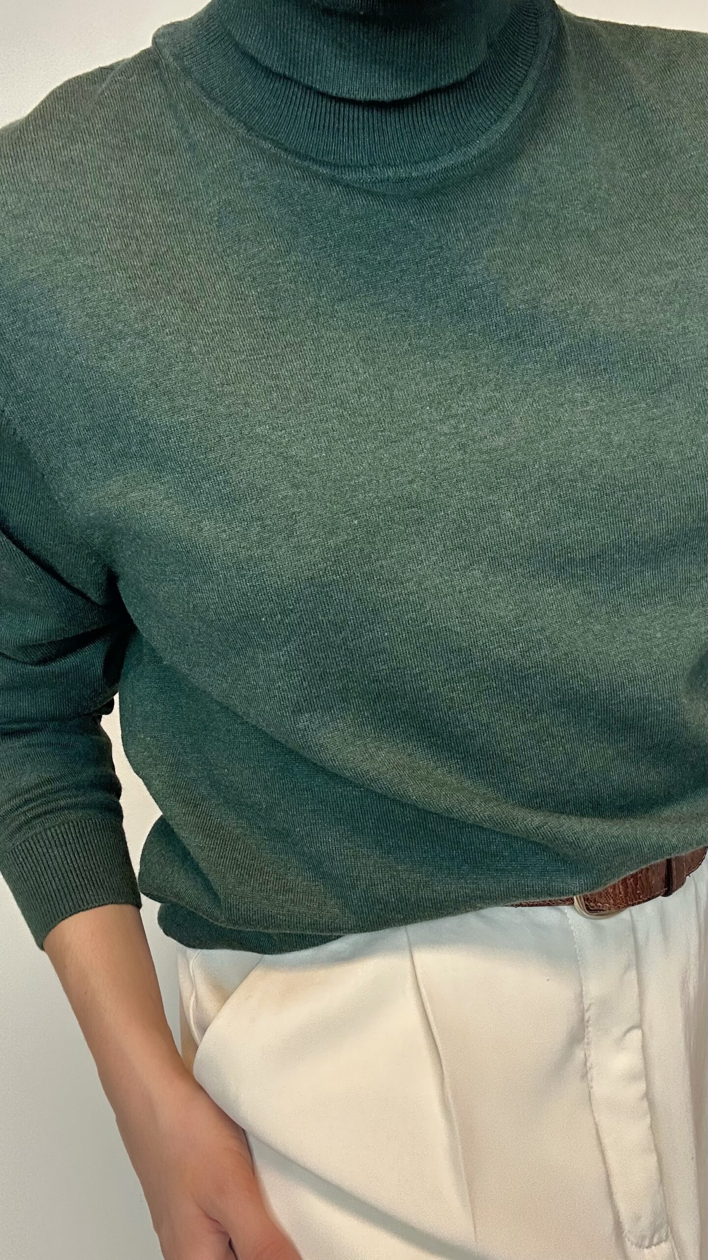 Moss green unisex turtleneck sweater - Image 3