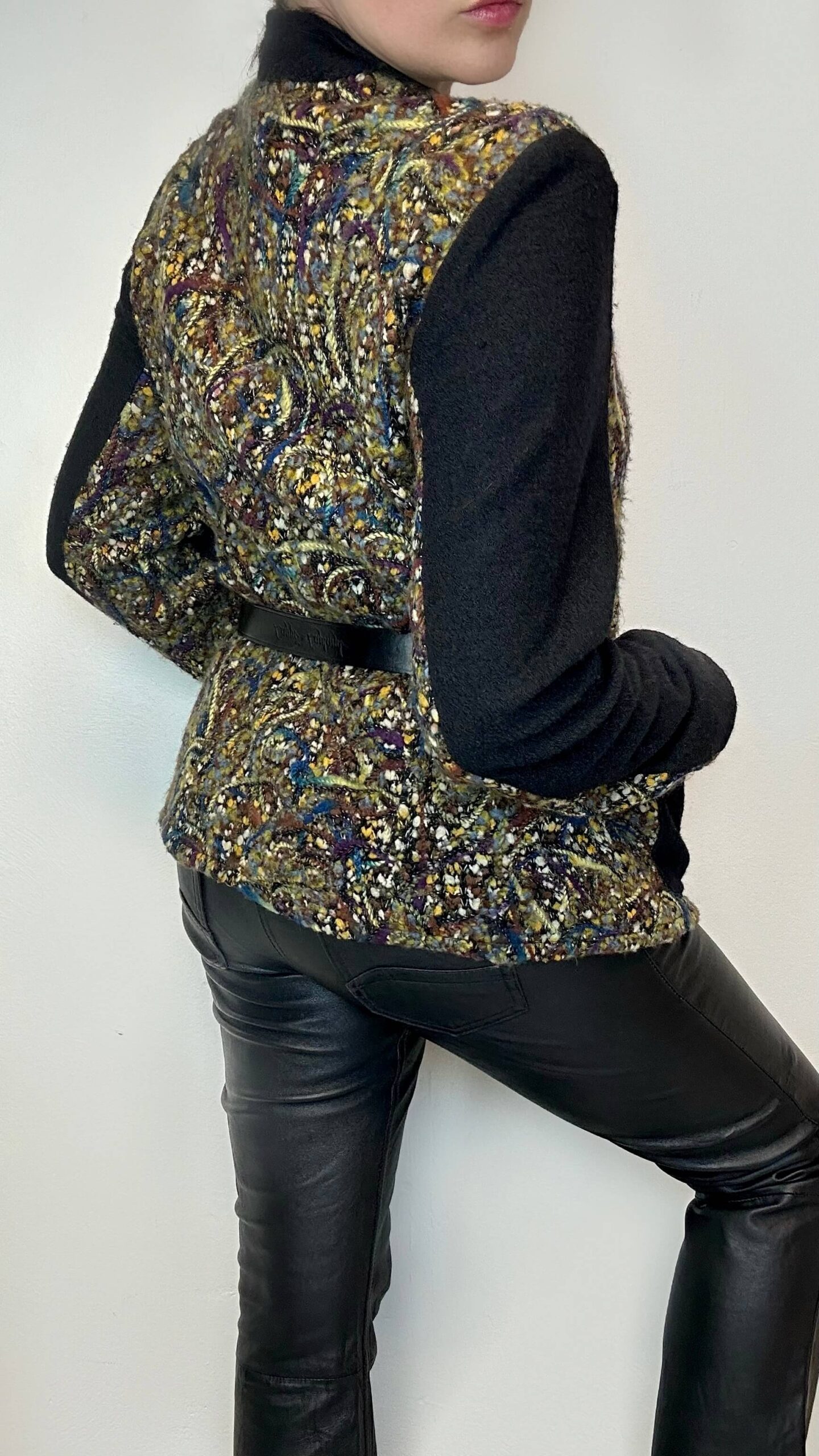 Rare woolen jacket/cardigan with front pockets - Image 2