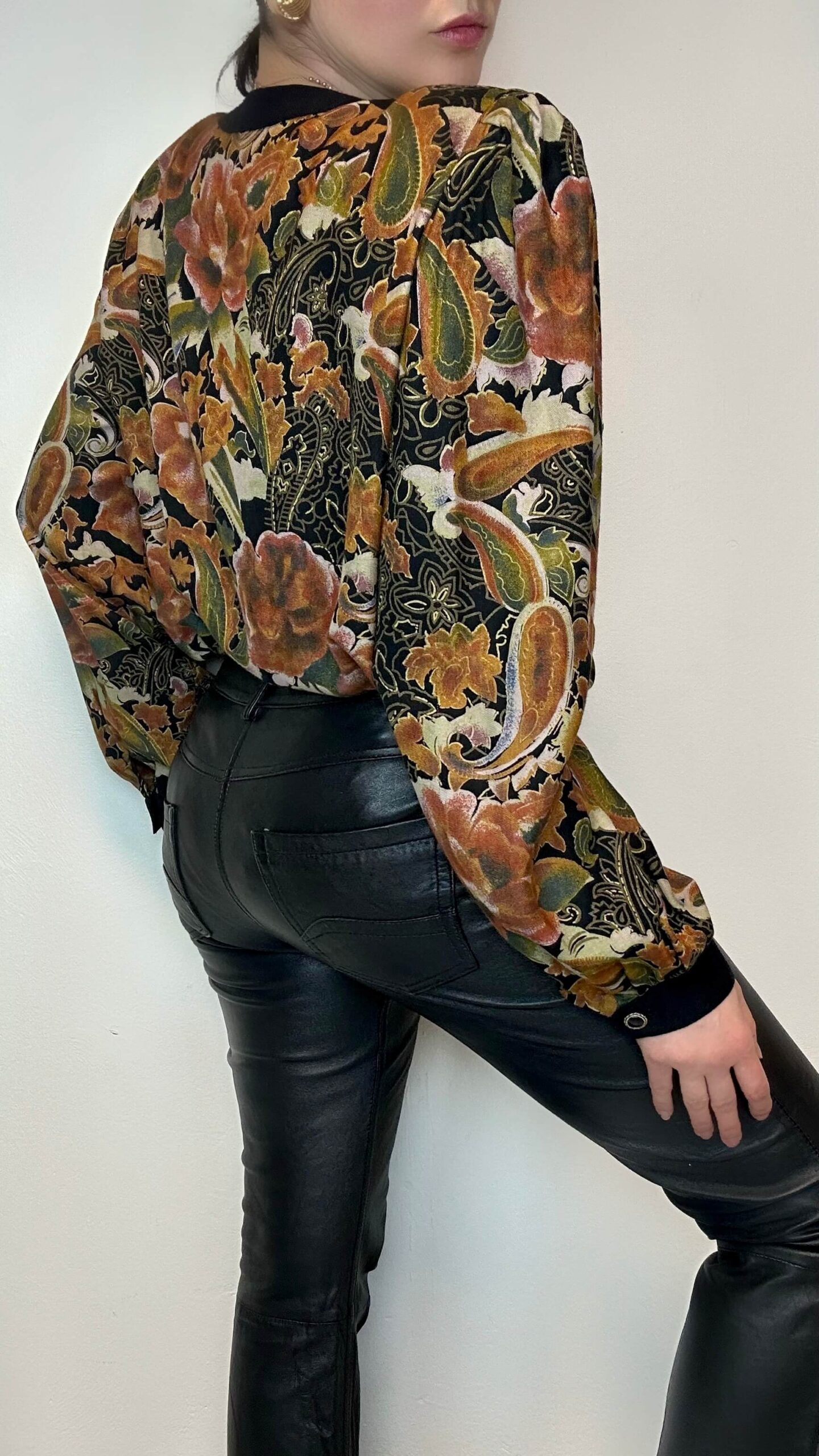 Paisley soft viscose blouse in earth tones - Image 2
