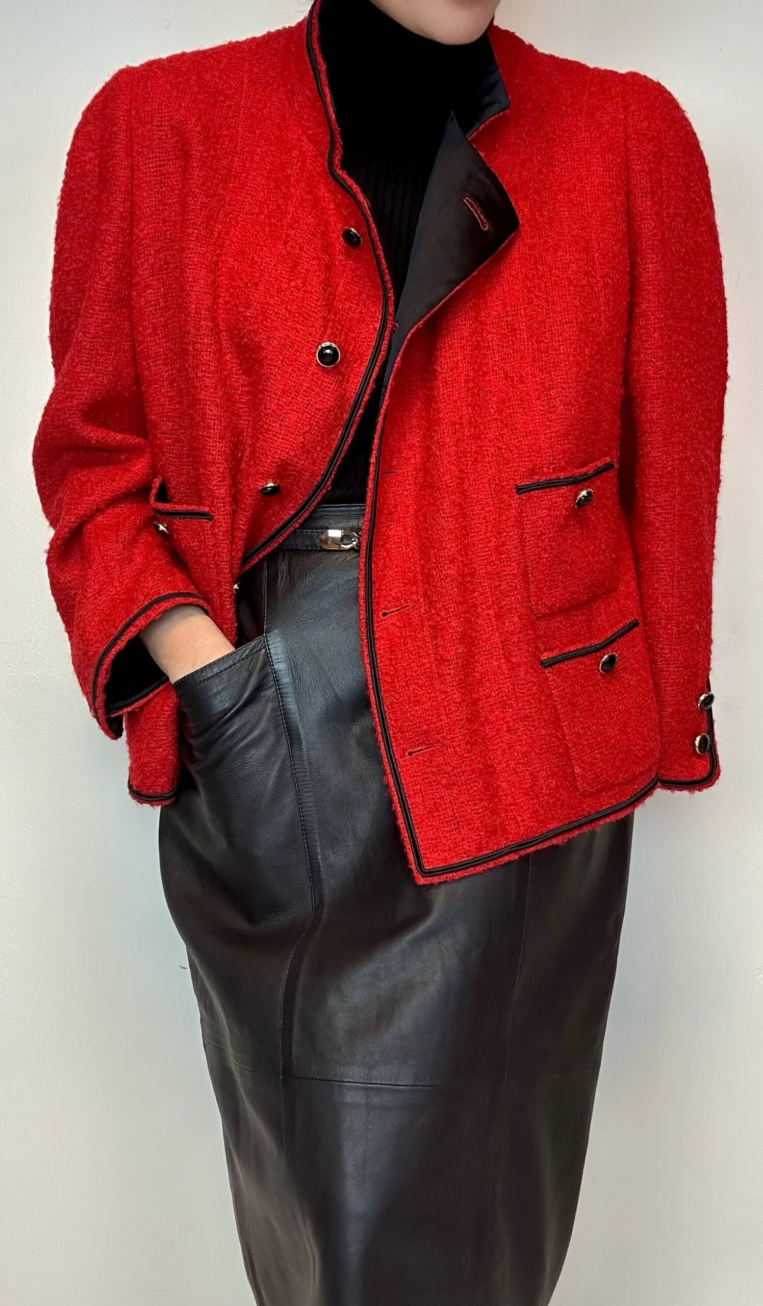 Swiss fire red woolen boucle jacket with front pockets