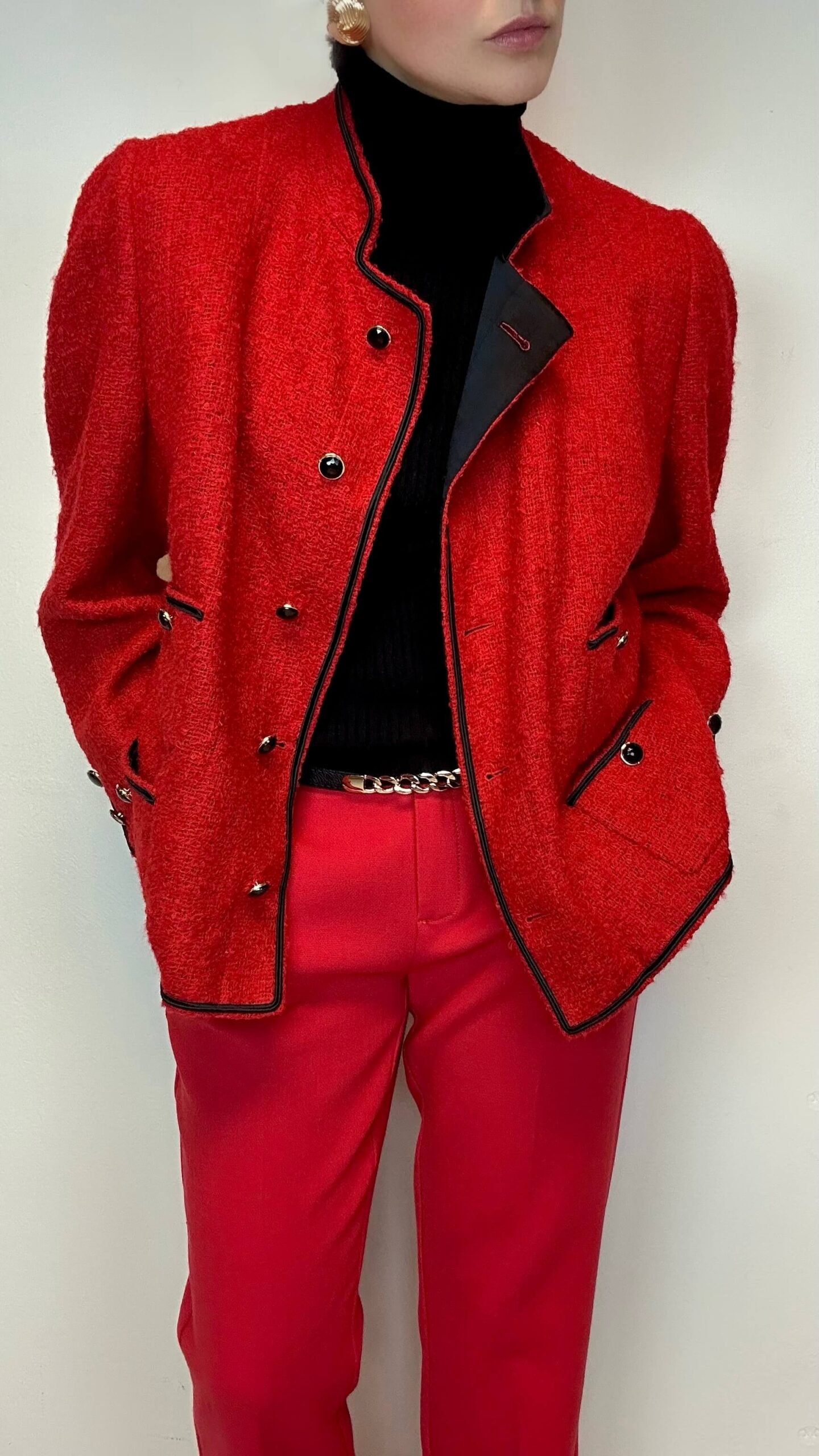 Swiss fire red woolen boucle jacket with front pockets - Image 5