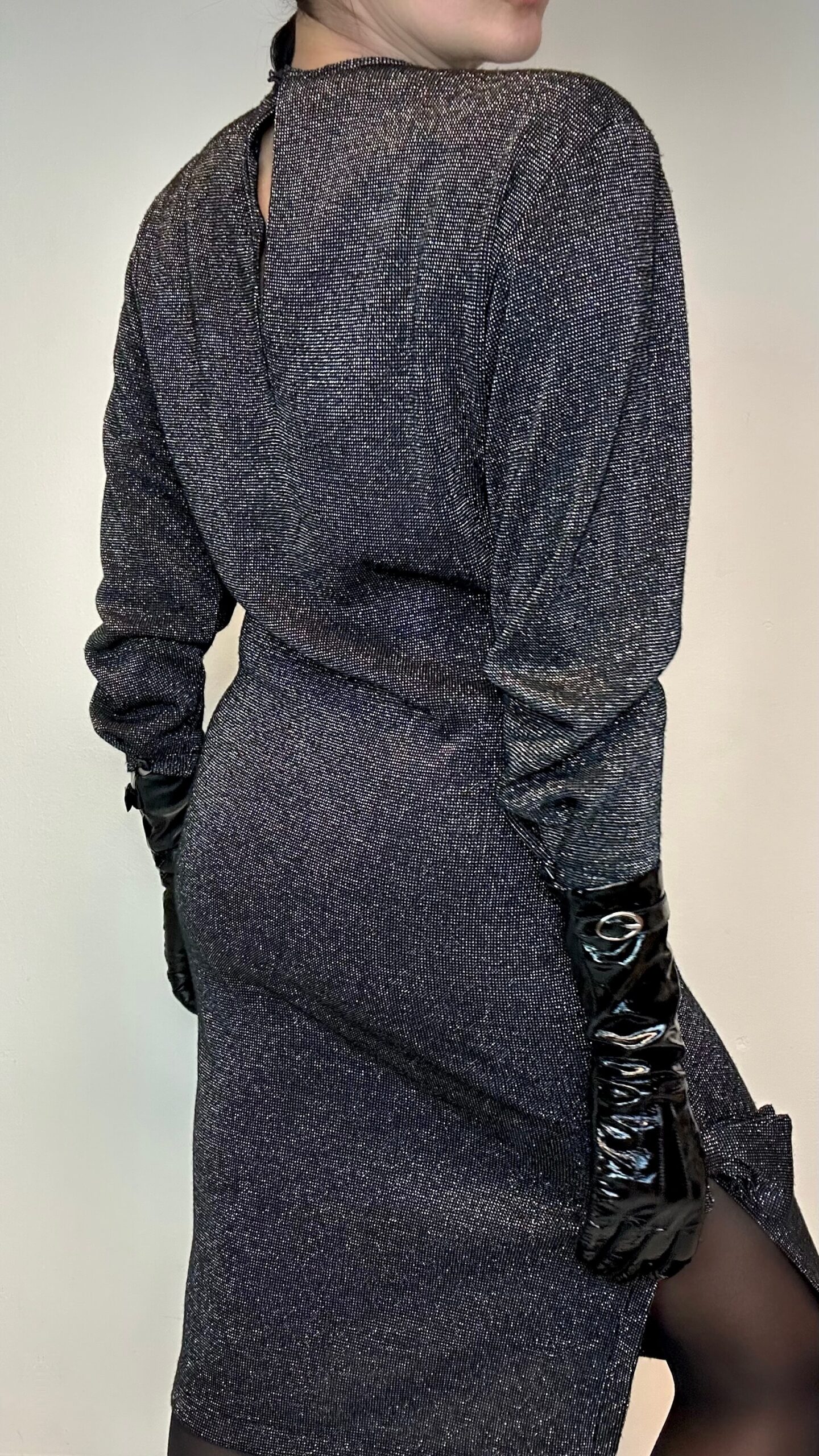 Italian silver shimmer stretchy dress with a bow - Image 2