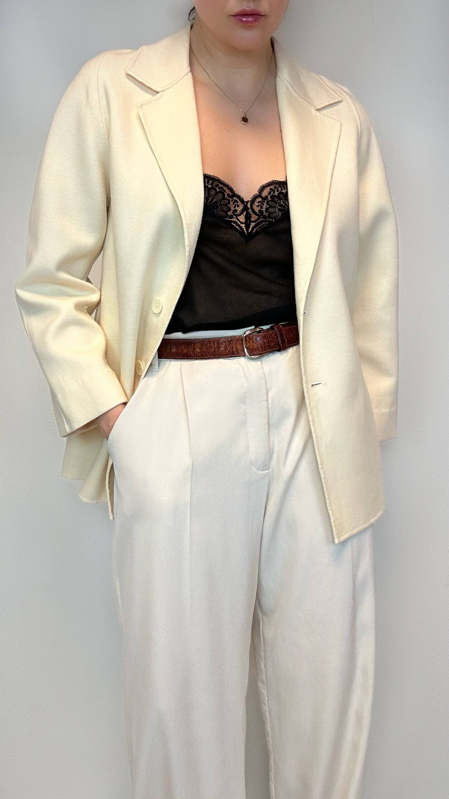 Luxury Italian soft wool cream beige jacket/blazer